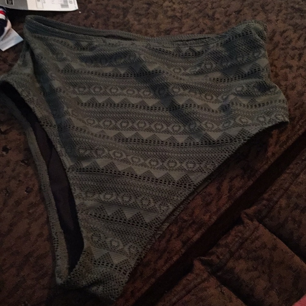 Cupshe high waist swim suit bottoms.